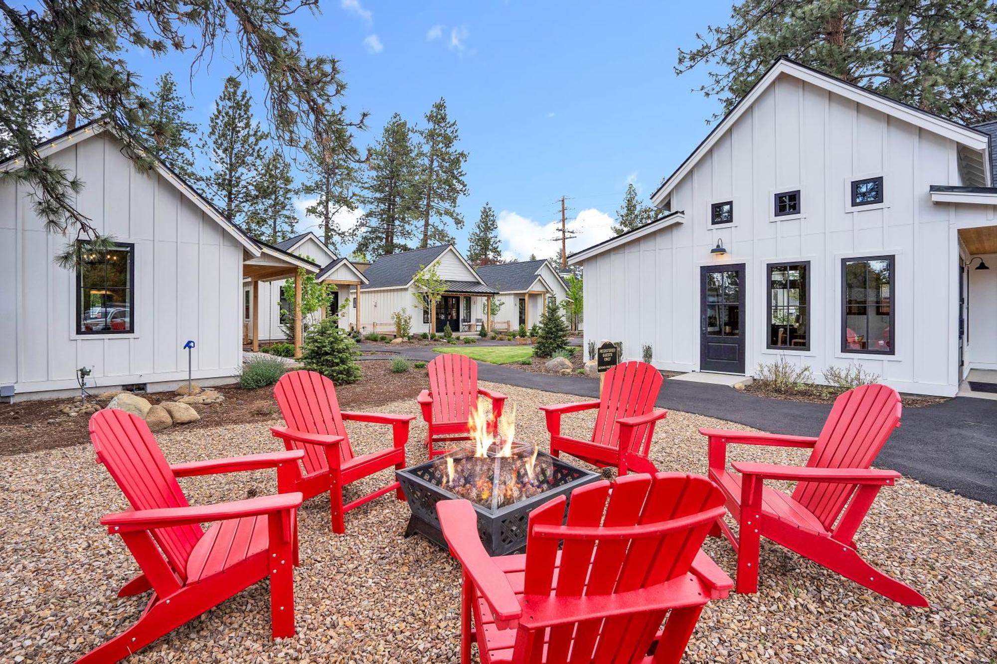 The Scout Boutique Cottages Sisters Esterno foto